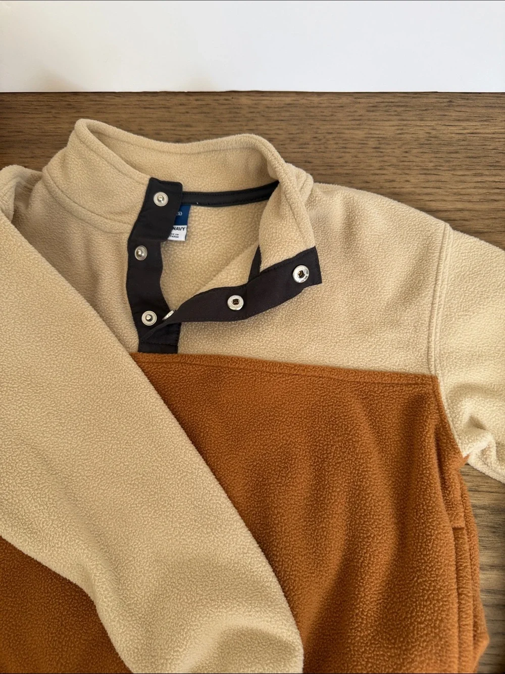 Old Navy Kids Beige and Navy/Green Fleece Pullover